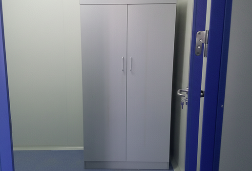 全木实验室衣柜