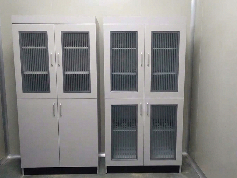 实验室存储柜分类存放标准：药品柜、器皿柜、试剂柜使用规范